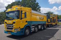 01-4966 Масштабная модель Самосвал с прицепом SCANIA G NORMAL CG17N TIPPER TRUCK 8X2 в масштабе 1 50 