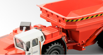 2729/02 Масштабная модель Sandvik TH550 шарнирно-сочлененный самосвал для подземных работ в масштабе  1:50
