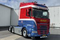 01-5104 Масштабная модель Cедельный тягач DAF XG 6X2 в масштабе 1 50