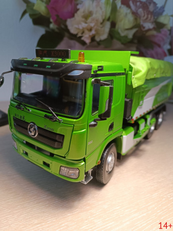 40736 Масштабная модель SHACMAN Shaanxi X3000 самосвал зеленый с тентом 1:24