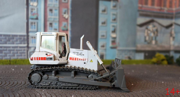 157-04599 Масштабная модель Гусеничный бульдозер Liebherr 734 XL в масштабе 1:50