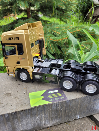 46754 Масштабная модель седельного тягача Shacman  Shaanxi Delong X3000  в масштабе 1:24