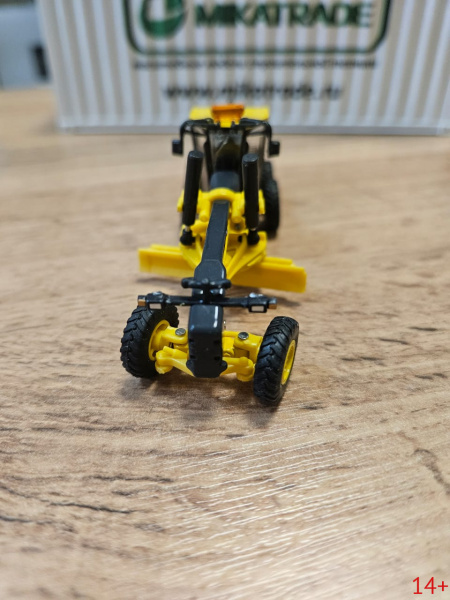35001 Масштабная модель грейдер Komatsu GD675-6   в масштабе 1:87