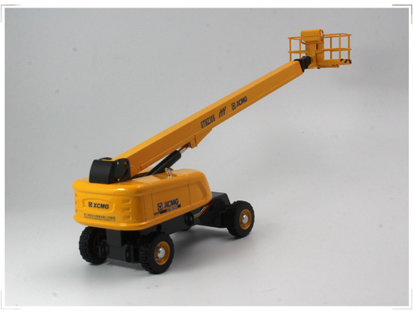 40639 Масштабная модель Телескопический подъемник XCMG XGS34K в масштабе 1:35