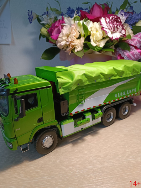 40736 Масштабная модель SHACMAN Shaanxi X3000 самосвал зеленый с тентом 1:24