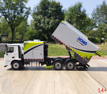 75170 Масштабная модель уборочная машина Foton Auman "BROCK" в масштабе 1:35