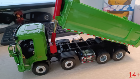 40525 Масштабная модель Shacman Shaanxi X3000 самосвал зеленый 8*4 в масштабе 1:24