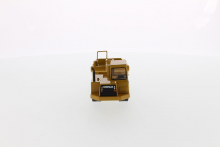85695 Масштабная модель Колесный трактор-скрепер Cat 611 в масштабе 1:64