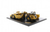 85563 Масштабная модель Скрепер Cat® 621K и скрепер CAT № 70 в масштабе 1:50 с гусеничным трактором D7