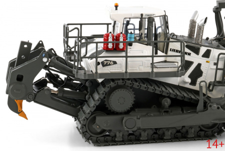 64-2015 Масштабная модель Бульдозер LIEBHERR PR776 в масштабе 1 50