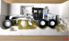 50-3063 Масштабная модель Komatsu GD655 белый автогрейдер с рыхлителем в масштабе 1:50