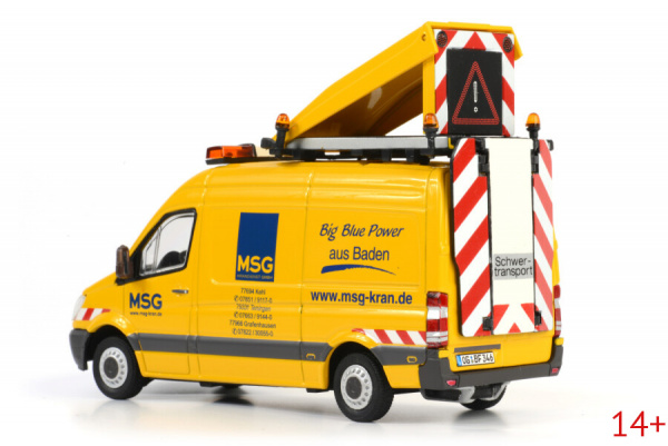 01-1217 Масштабная модель Фургон MSG; MERCEDES SPRINTER BF3 1:50