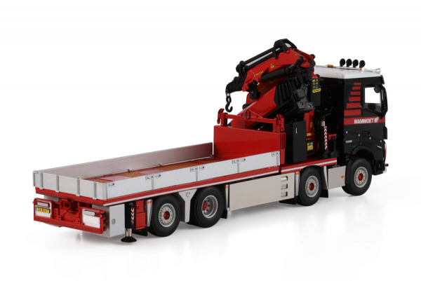 410323 Масштабная модель Манипулятор VOLVO FH 5 SLEEPER CAB RIGED FLATBED TRUCK 8X2 в масштабе 1 50