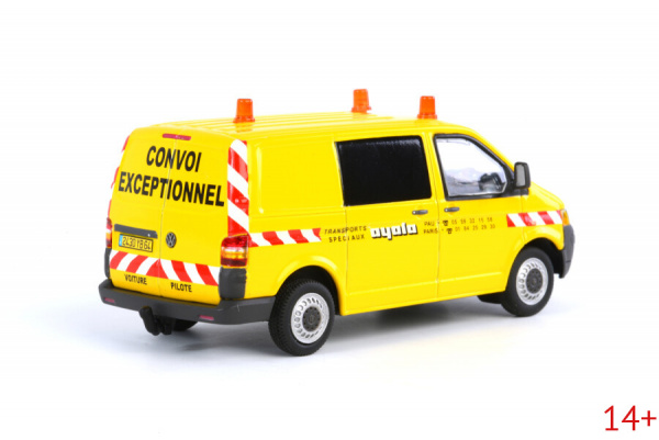 02-1532 Масштабная модель Фургон VW TRANSPORT 1:50
