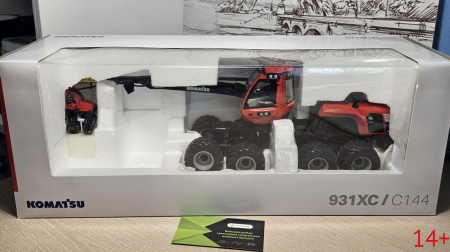 10-4239 Масштабная модель лесозаготовительной машины комбайна Komatsu 931XC.3 харвестер в масштабе 1:32