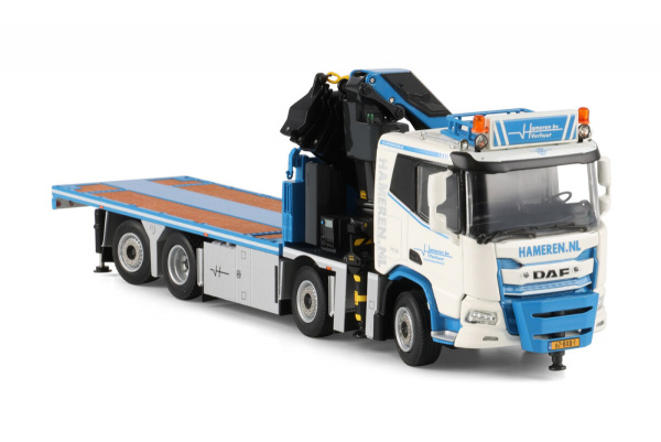01-5072 Масштабная модель Манипулятор DAF XD SL RIGED FLATBED TRUCK 8X2 в масштабе 1 50