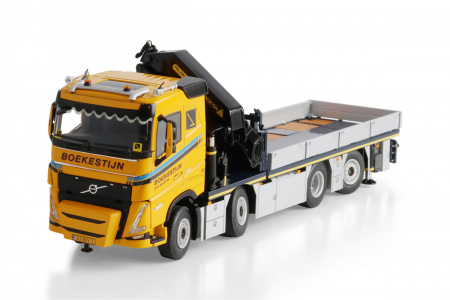 01-4960 Масштабная модель Манипулятор VOLVO FH 5 SLEEPER CAB RIGED FLATBED TRUCK 8X24 в масштабе 1 50