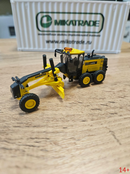 35001 Масштабная модель грейдер Komatsu GD675-6   в масштабе 1:87