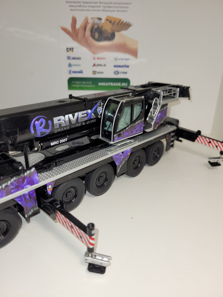 959/26 Масштабная модель Liebherr LTM1250-5.1 "Rivex" мобильный кран черный 1:50