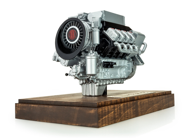 K01025 Масштабная модель Двигателя TATRA Engine V8 в масштабе 1 10