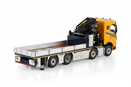 01-4960 Масштабная модель Манипулятор VOLVO FH 5 SLEEPER CAB RIGED FLATBED TRUCK 8X24 в масштабе 1 50