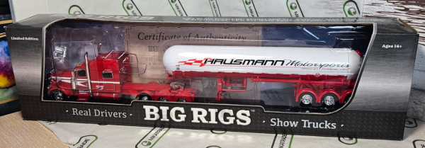 69-1794 Масштабная модель Peterbilt® 389 с прицепом-цистерной Mississippi® LP сувенирная продукция в масштабе 1 64